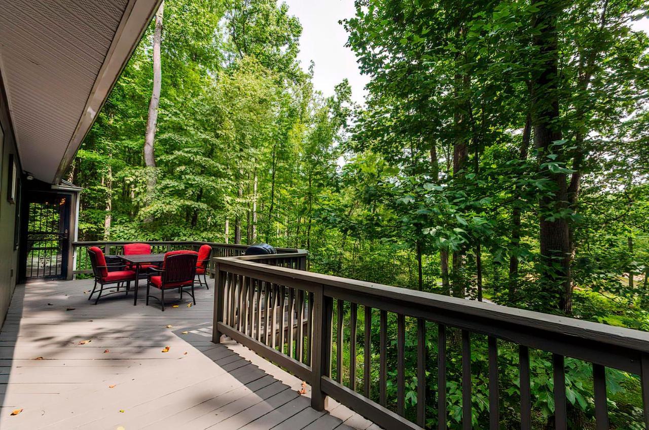 Secluded Oasis W Hot Tub, Screened-In Porch, Wifi! Berkeley Springs Exterior photo